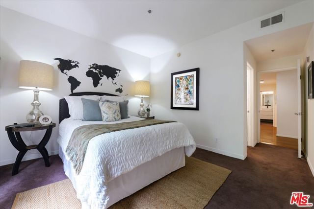 1401 S Bentley Avenue 202, Los Angeles, CA 90025
