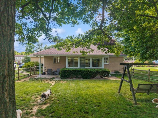 629 Sandy Hill, Penn Twp, PA 15642