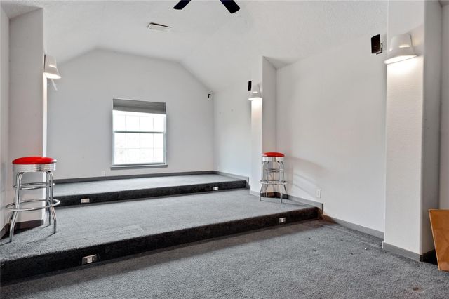 8315 Hayden Cove Drive, Tomball, TX 77375