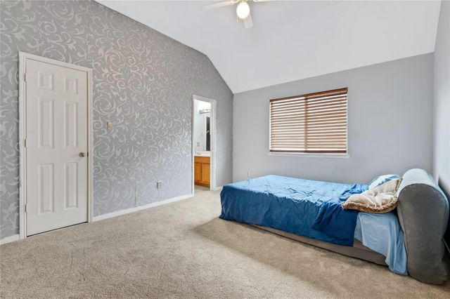 8315 Hayden Cove Drive, Tomball, TX 77375