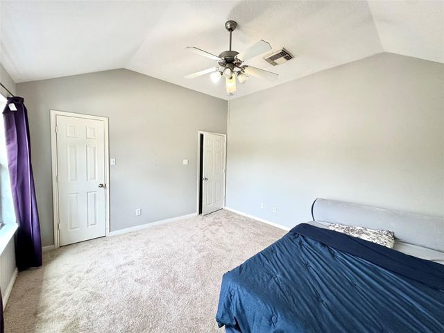 8315 Hayden Cove Drive, Tomball, TX 77375