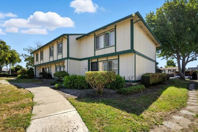 27726 Del Norte Court, Hayward, CA 94545