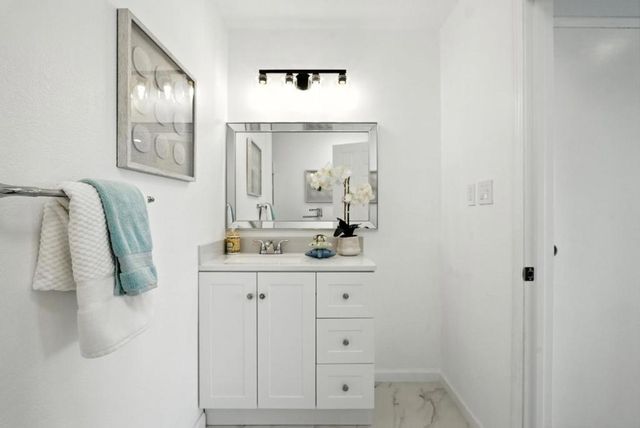 27726 Del Norte Court, Hayward, CA 94545