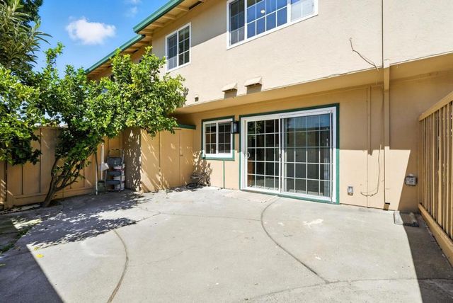 27726 Del Norte Court, Hayward, CA 94545