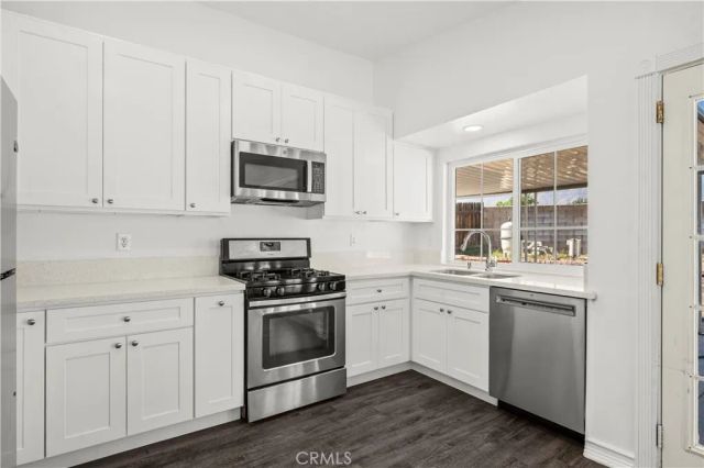 27394 Rustic Lane, Highland, CA 92346