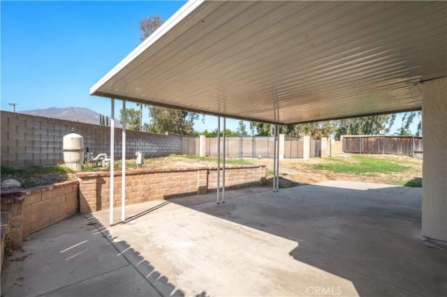 27394 Rustic Lane, Highland, CA 92346