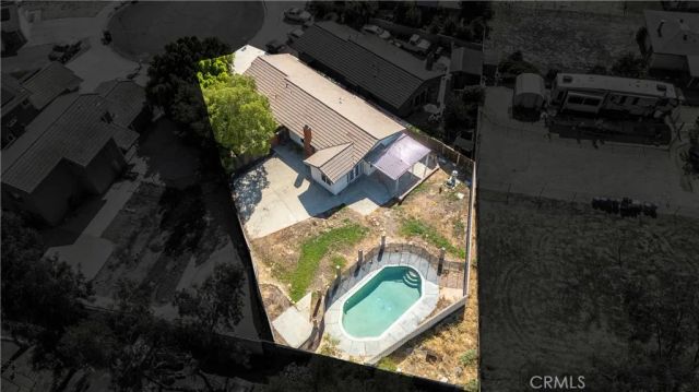 27394 Rustic Lane, Highland, CA 92346