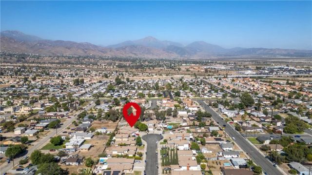 27394 Rustic Lane, Highland, CA 92346