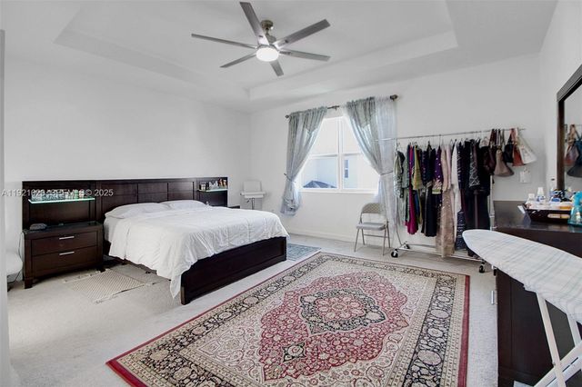 1382 SE 26th Rd, Homestead, FL 33035