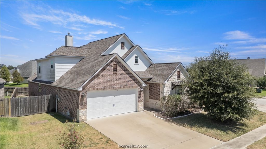 15609 Walnut Nook Court, College Station, TX 77845 — exterior