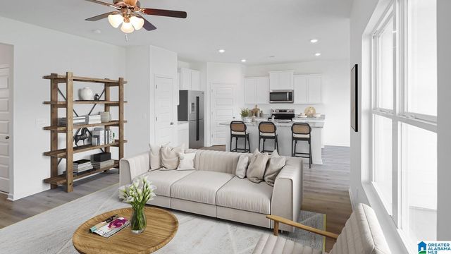 416 PEAVINE COVE, Alabaster, AL 35007