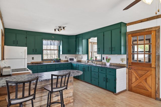 20761 Guarani Street NW, Oak Grove, MN 55303