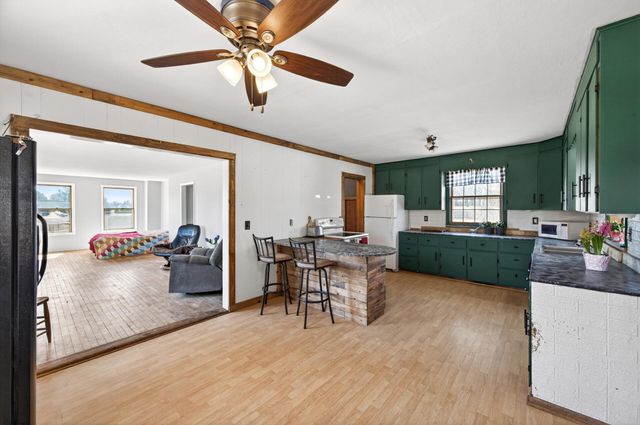 20761 Guarani Street NW, Oak Grove, MN 55303