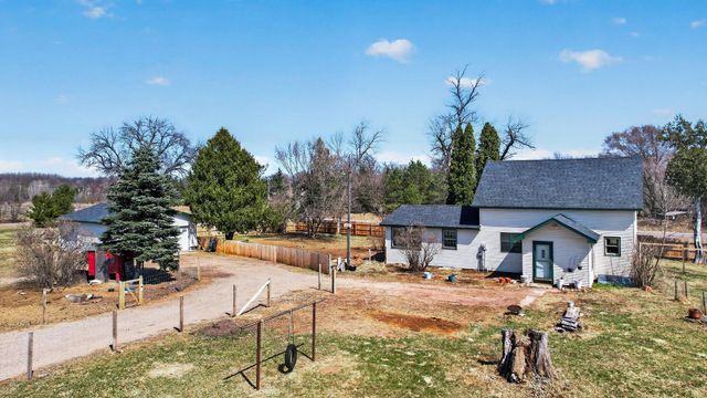 20761 Guarani Street NW, Oak Grove, MN 55303
