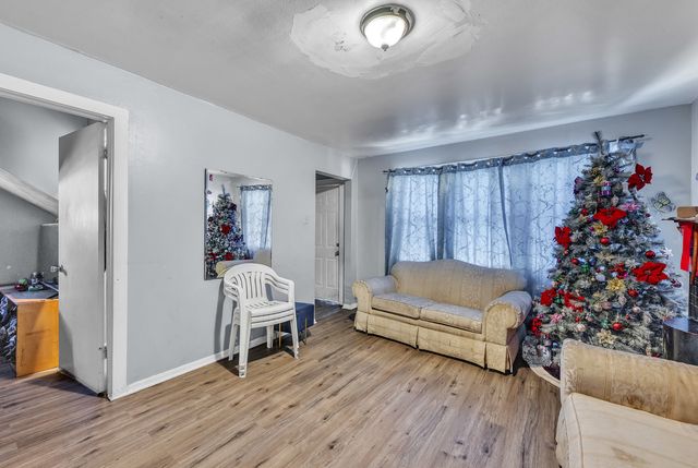 5114 S Justine Street, Chicago, IL 60609