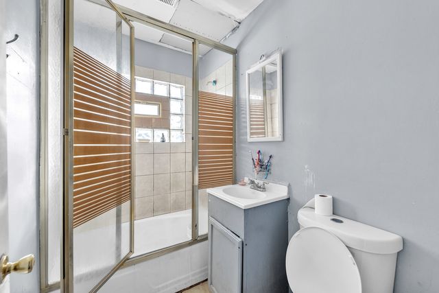 5114 S Justine Street, Chicago, IL 60609