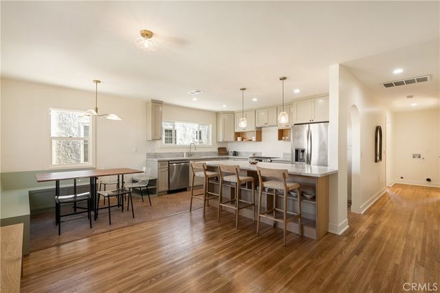 2014 W 84th Street, Los Angeles, CA 90047