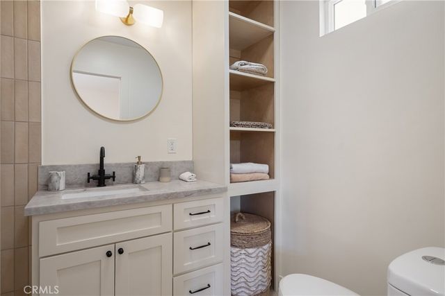 2014 W 84th Street, Los Angeles, CA 90047