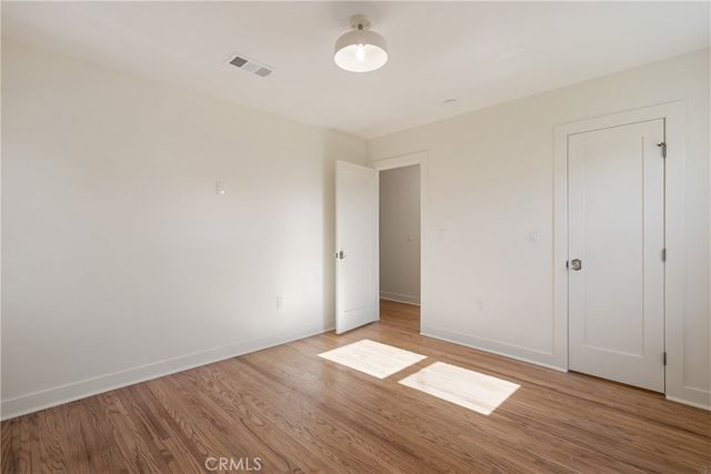 2014 W 84th Street, Los Angeles, CA 90047