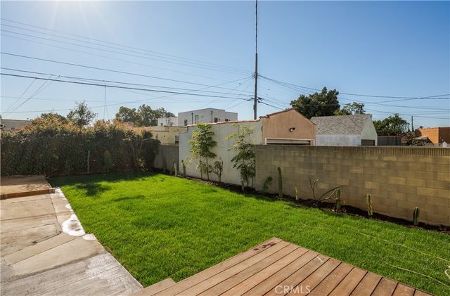 2014 W 84th Street, Los Angeles, CA 90047