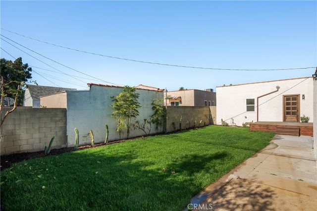 2014 W 84th Street, Los Angeles, CA 90047