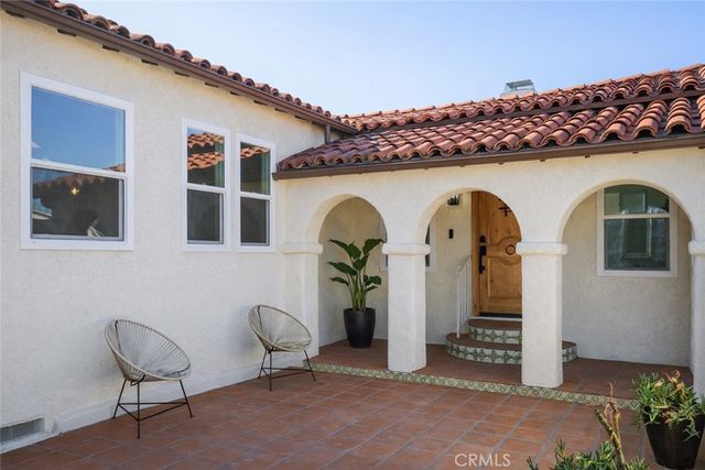 2014 W 84th Street, Los Angeles, CA 90047