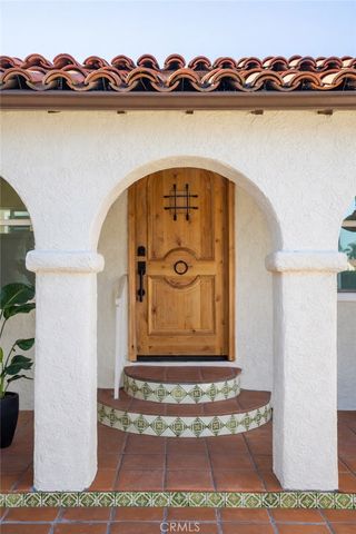 2014 W 84th Street, Los Angeles, CA 90047