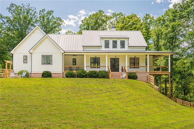2051 Clay Creek Falls Road, Dahlonega, GA 30533