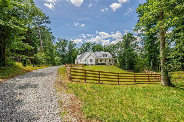 2051 Clay Creek Falls Road, Dahlonega, GA 30533