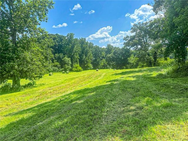 2051 Clay Creek Falls Road, Dahlonega, GA 30533