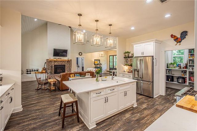 2051 Clay Creek Falls Road, Dahlonega, GA 30533