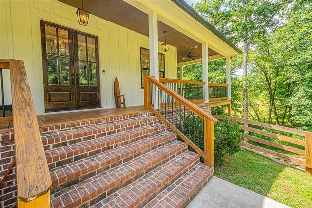 2051 Clay Creek Falls Road, Dahlonega, GA 30533