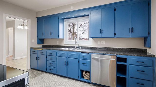 1706 Birney Street, Eau Claire, WI 54701