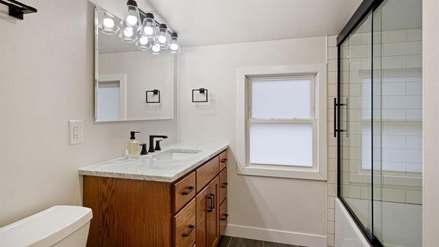 1706 Birney Street, Eau Claire, WI 54701