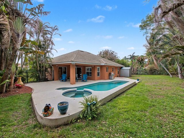 2041 SW Panther Trace, Stuart, FL 34997