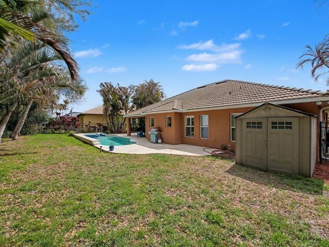 2041 SW Panther Trace, Stuart, FL 34997