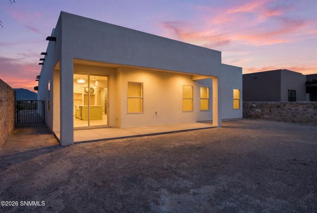 6013 High Plains Place, Las Cruces, NM 88012