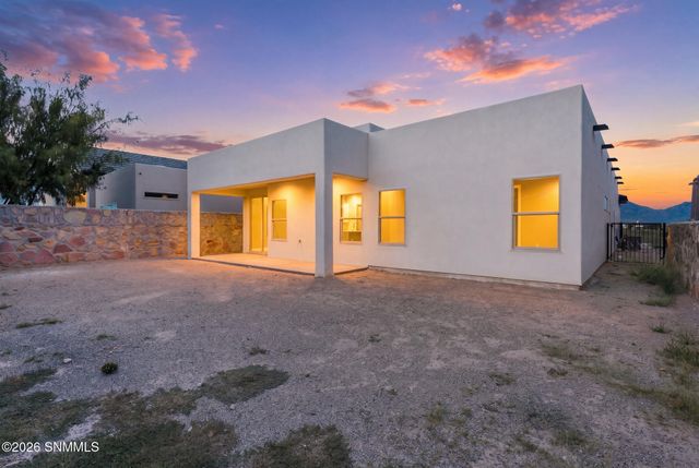 6013 High Plains Place, Las Cruces, NM 88012