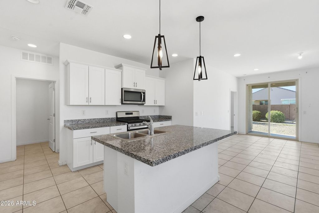 2673 E AGUAYO Drive, Casa Grande, AZ 85194 — photo 5