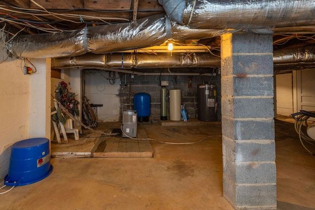 115 OLD HERMITAGE RD, Waynesboro, VA 22980