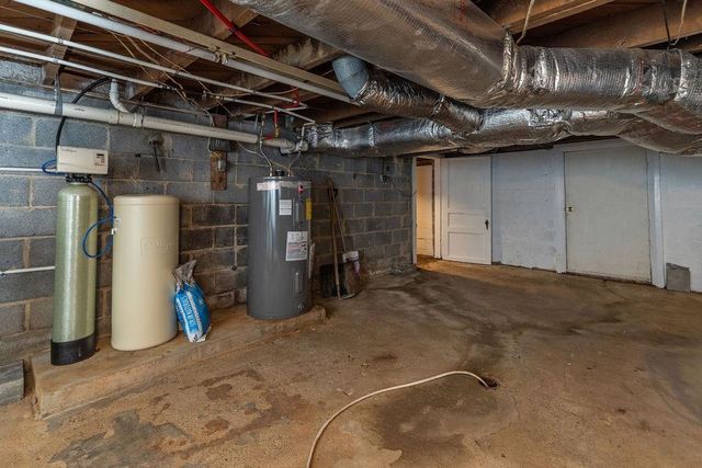 115 OLD HERMITAGE RD, Waynesboro, VA 22980