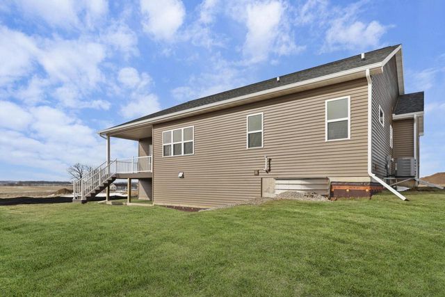 349 Dahlia Drive, Stoughton, WI 53589