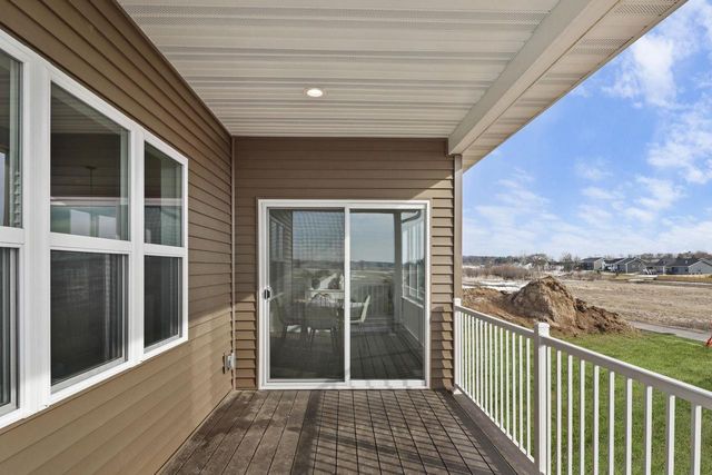 349 Dahlia Drive, Stoughton, WI 53589