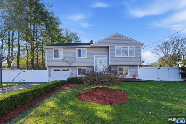 100 Blanch Avenue, Closter, NJ 07624