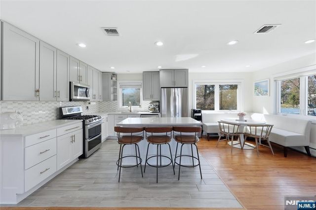 100 Blanch Avenue, Closter, NJ 07624