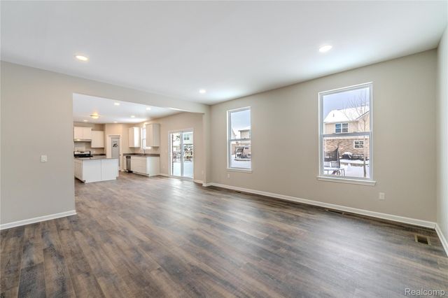 49407 Katelynn, Utica, MI 48317