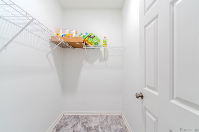 49407 Katelynn, Utica, MI 48317