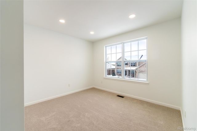 49407 Katelynn, Utica, MI 48317