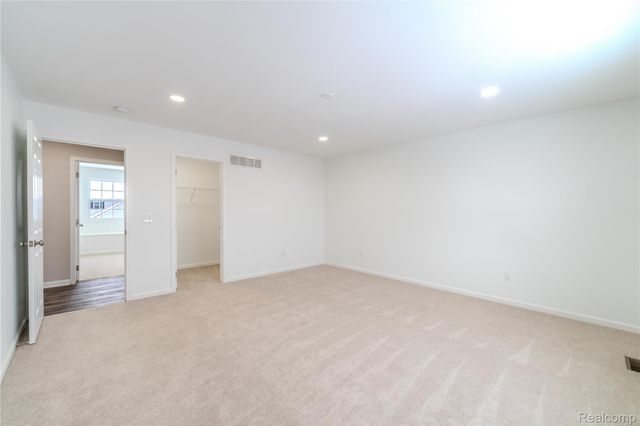 49407 Katelynn, Utica, MI 48317