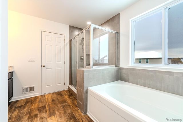 49407 Katelynn, Utica, MI 48317